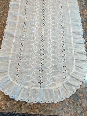 Intricate Vintage Machine Embroidered Table Runner 29" X 15"